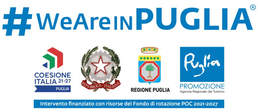 Festival musicale in Puglia con artisti e pubblico.